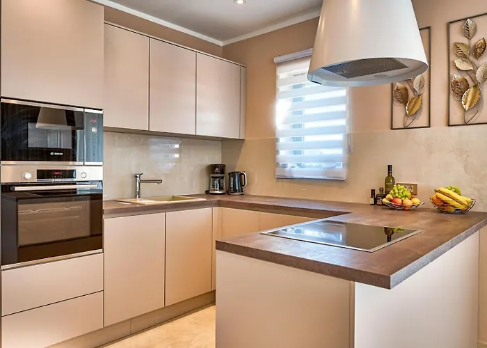 With Private Pool, Garden And Seaview For Max 11 Pers Near Labin 5207-1